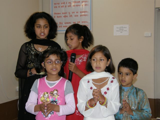 balsangatkids.jpg